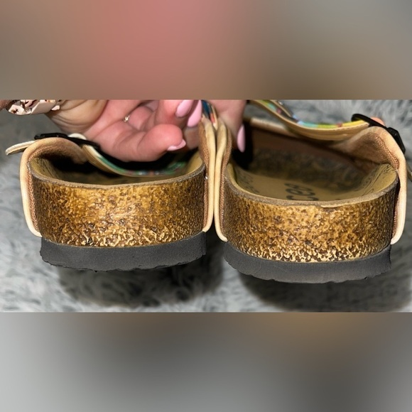 Calceo COLORFUL BUTTERFLIED PATTERNED CLOGS Size 39 - Picture 6 of 9